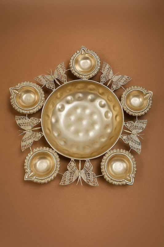 ELEGANT BROSS DIYA URLI WITH BUTTERFLY DESIGN